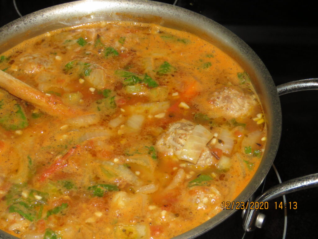 Albondigas soup