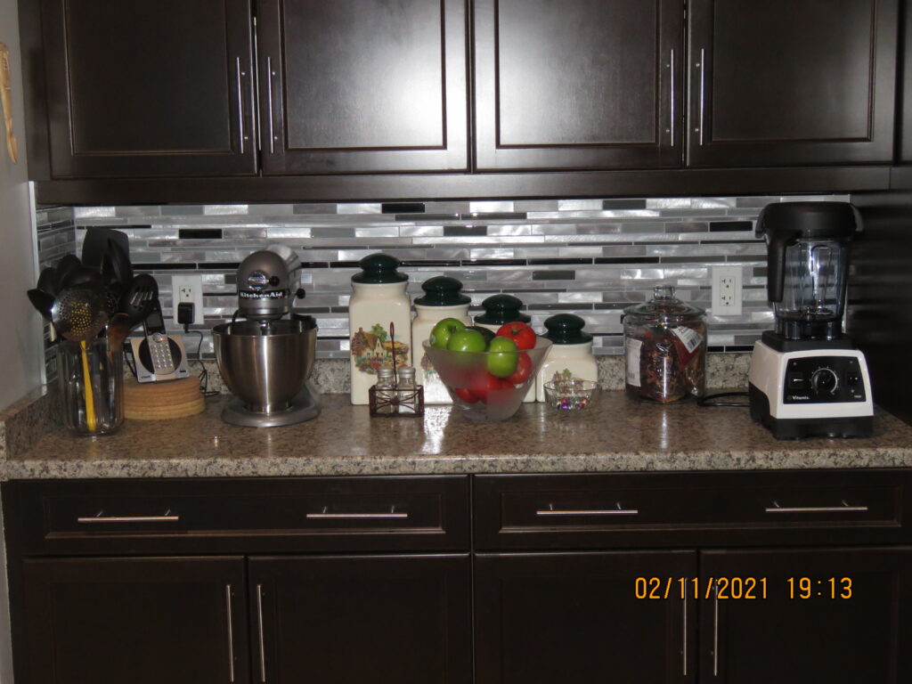 new kitchen counter set up 2