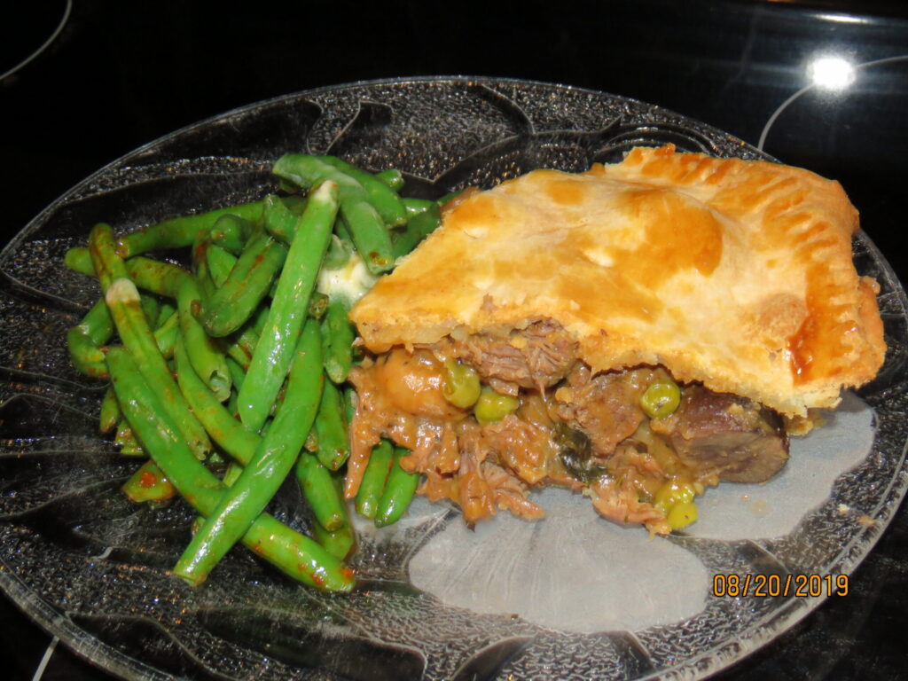 Steak and Kidney Pie with Green Beans 2