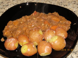 Beef Stew with Small Potatoes