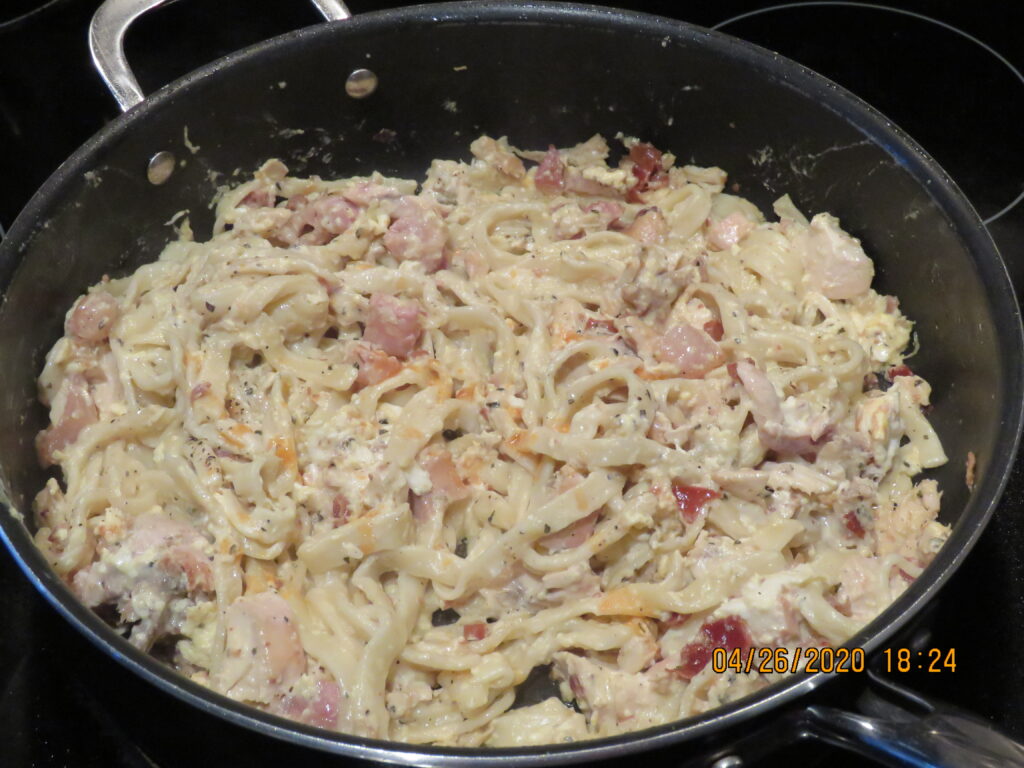 sautéing pasta and smoked chicken 2