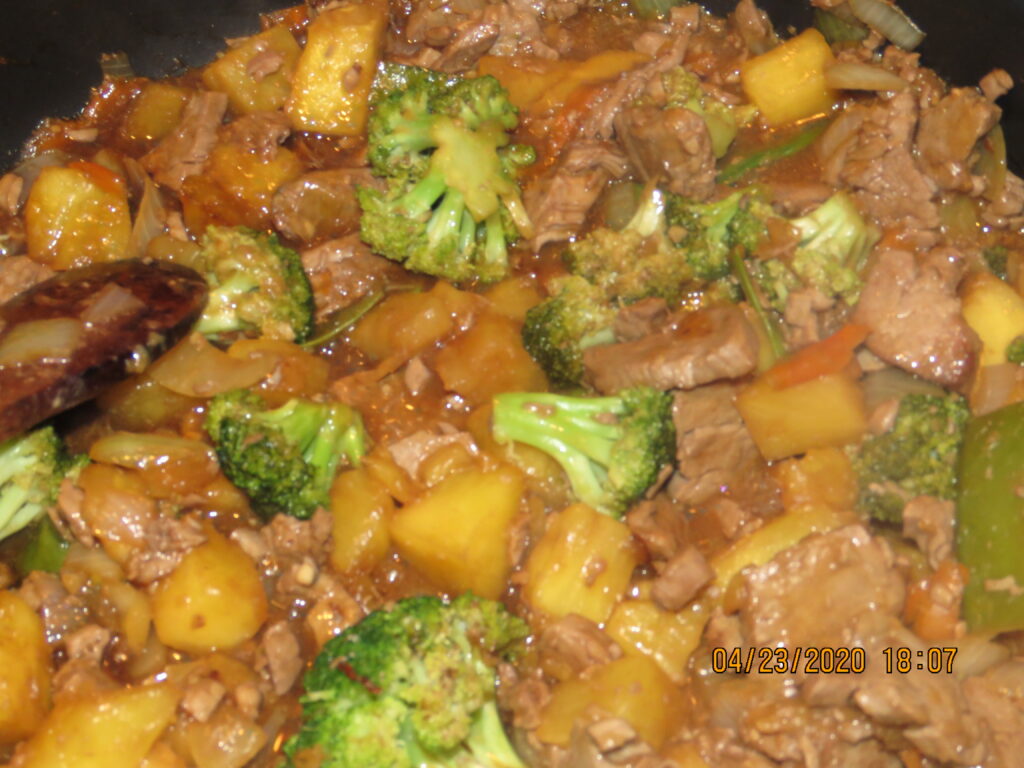 spicy pork with pineapple