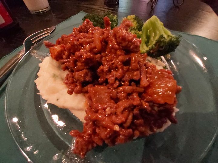 hamburger, tomato, and mashed